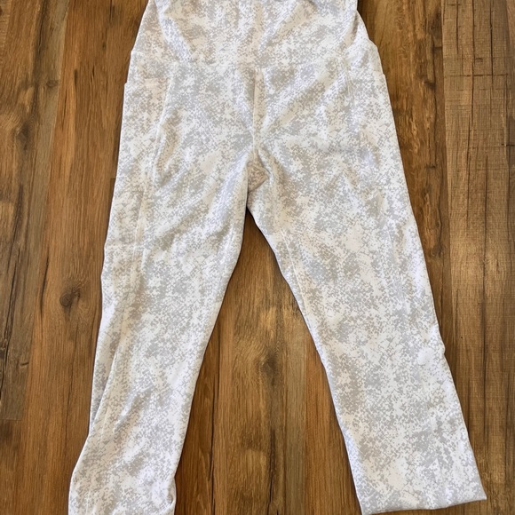 RBX Snakeskin Super Soft 7/8 Women’s Leggings - Picture 2 of 6